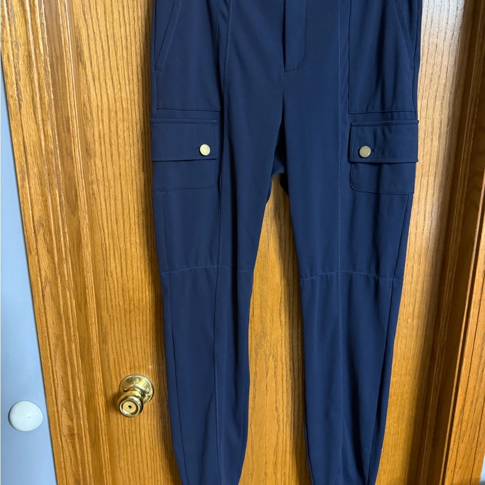Women’s Navy Cargo Pants Halara Medium
